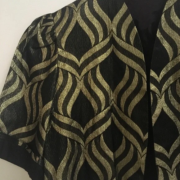 ✨Vintage Holiday Cropped Jacket ✨ - Picture 6 of 8